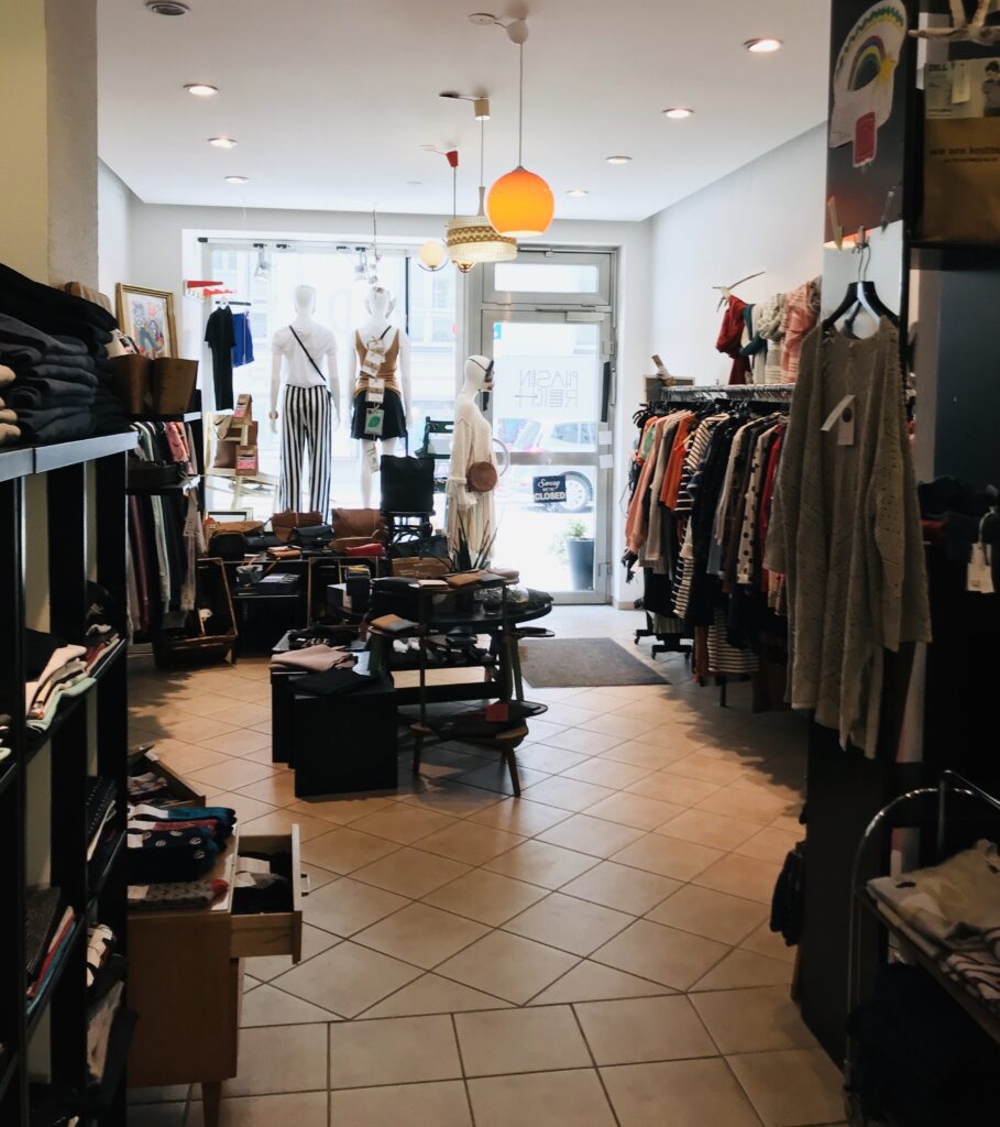 Nachhaltige Mode in München shoppen - Phasenreich (leider dauerhaft geschlossen) Nachhaltige Mode in München shoppen - Phasenreich (leider dauerhaft geschlossen)