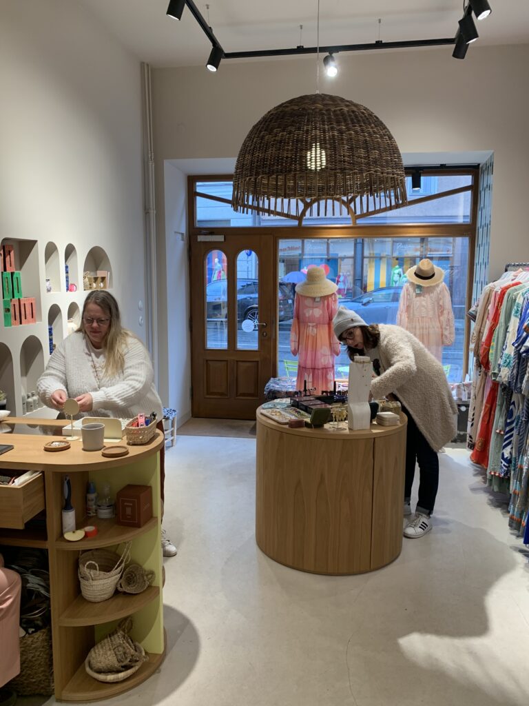 Münchens schönste Stores für Sommermode_Lemoni Münchens schönste Stores für Sommermode_Lemoni