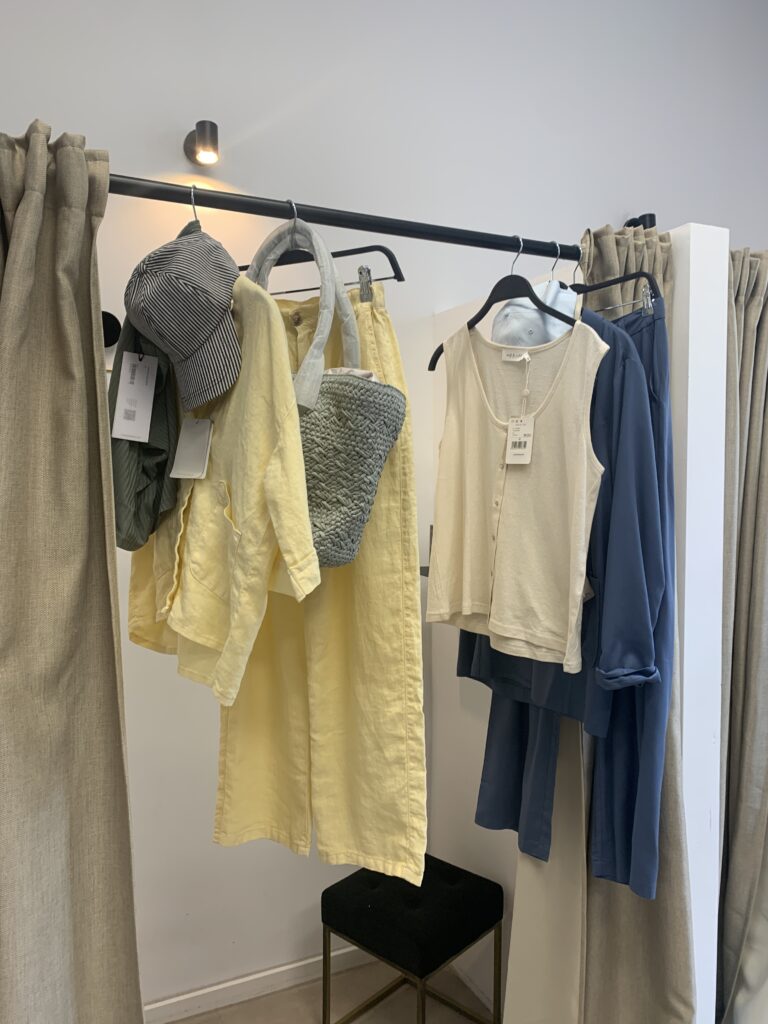 Leinenstücke_Treibholz Fashion Maxvorstadt Leinenstücke_Treibholz Fashion Maxvorstadt