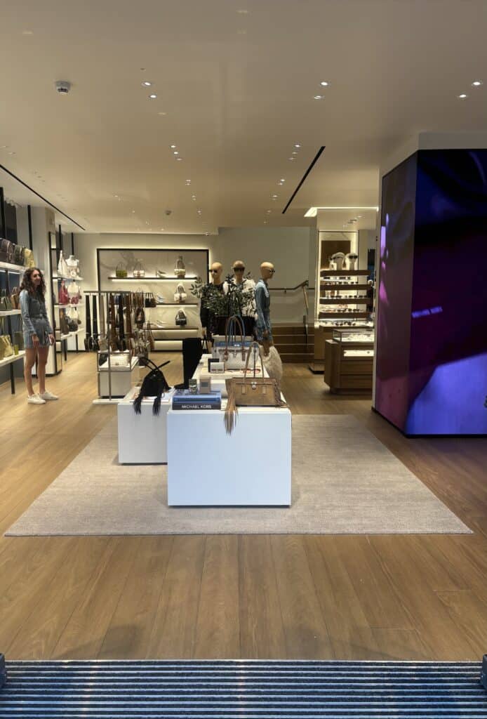 Shopping in München: Neueröffnungen. Michael Kors Shopping in München: Neueröffnungen. Michael Kors