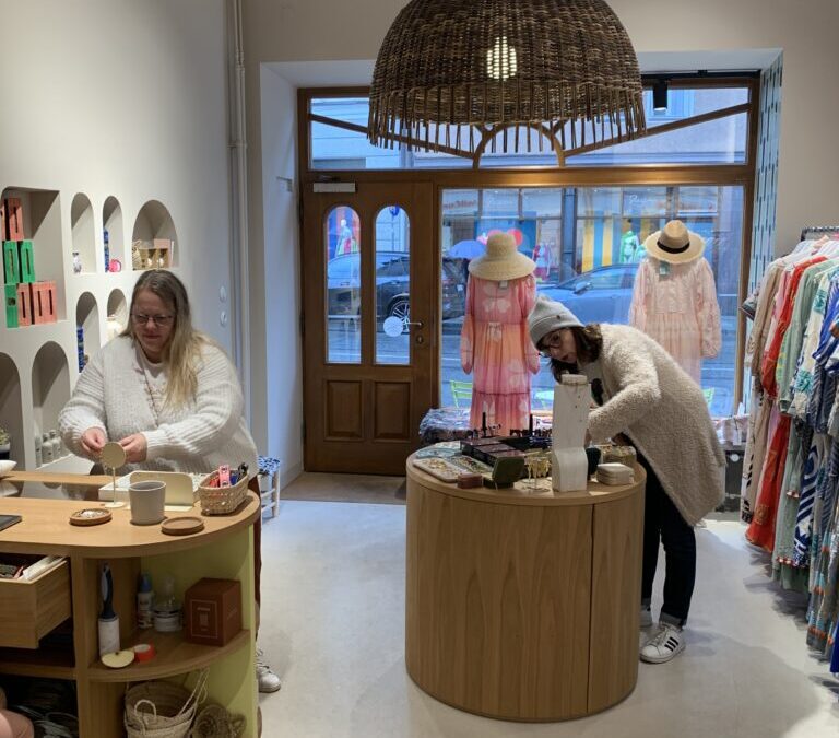 Sommermode in München: Die schönsten Boutiquen & Stores für deinen Sommerlook