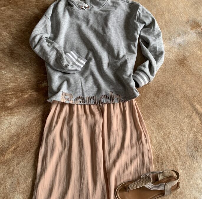 Outfit fürs Fotoshooting: Die besten Tipps für Kleidung, Farben & Stil